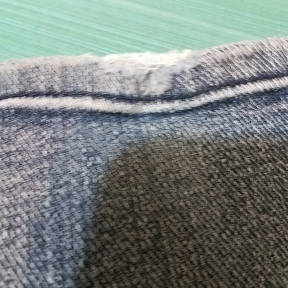 One Tuff Babe Women's Jean 5/6 Fun Rainbow Details - Picture 3 of 8